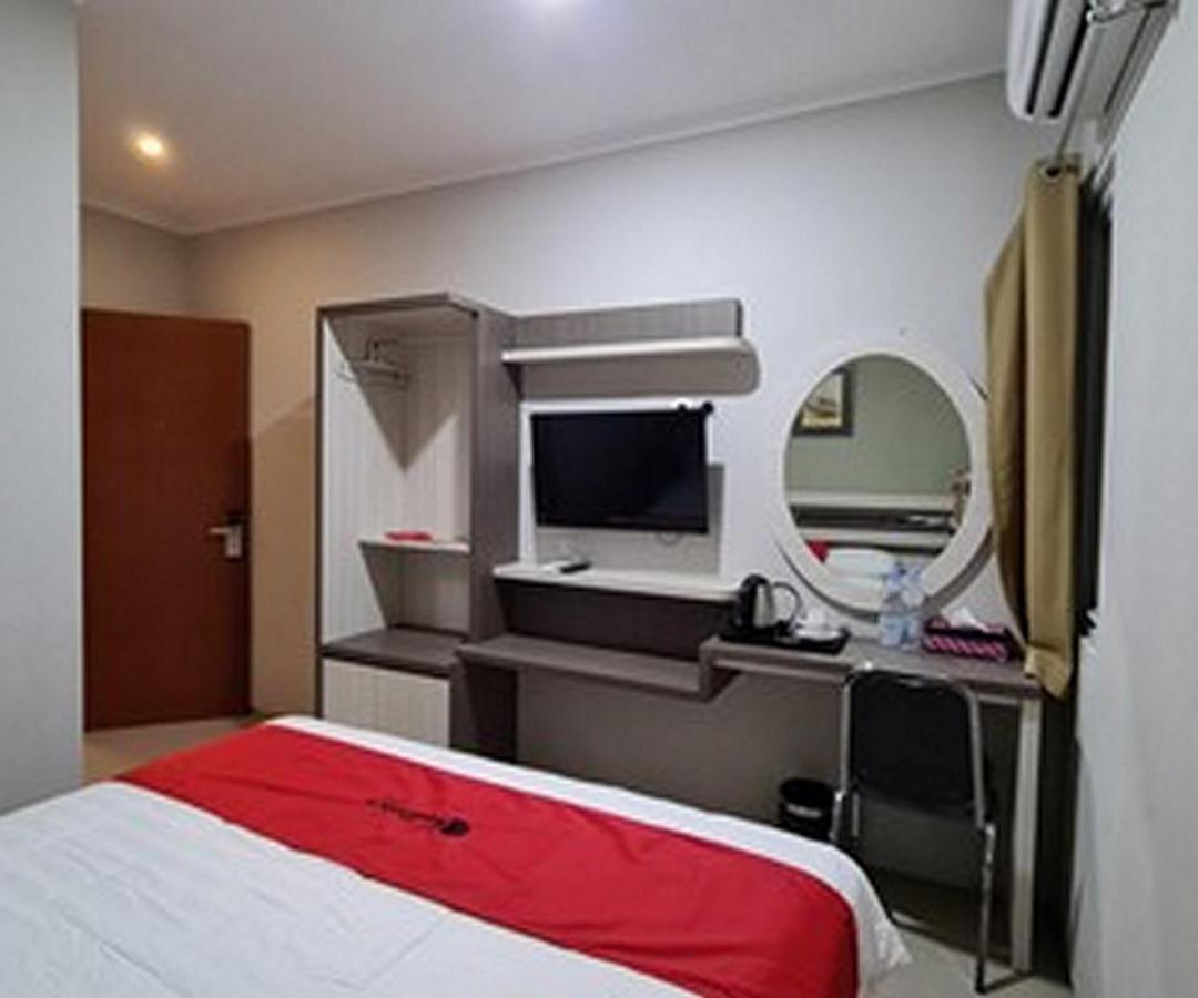 Gaia Asri Hotel Pamanukan Hilir Buitenkant foto